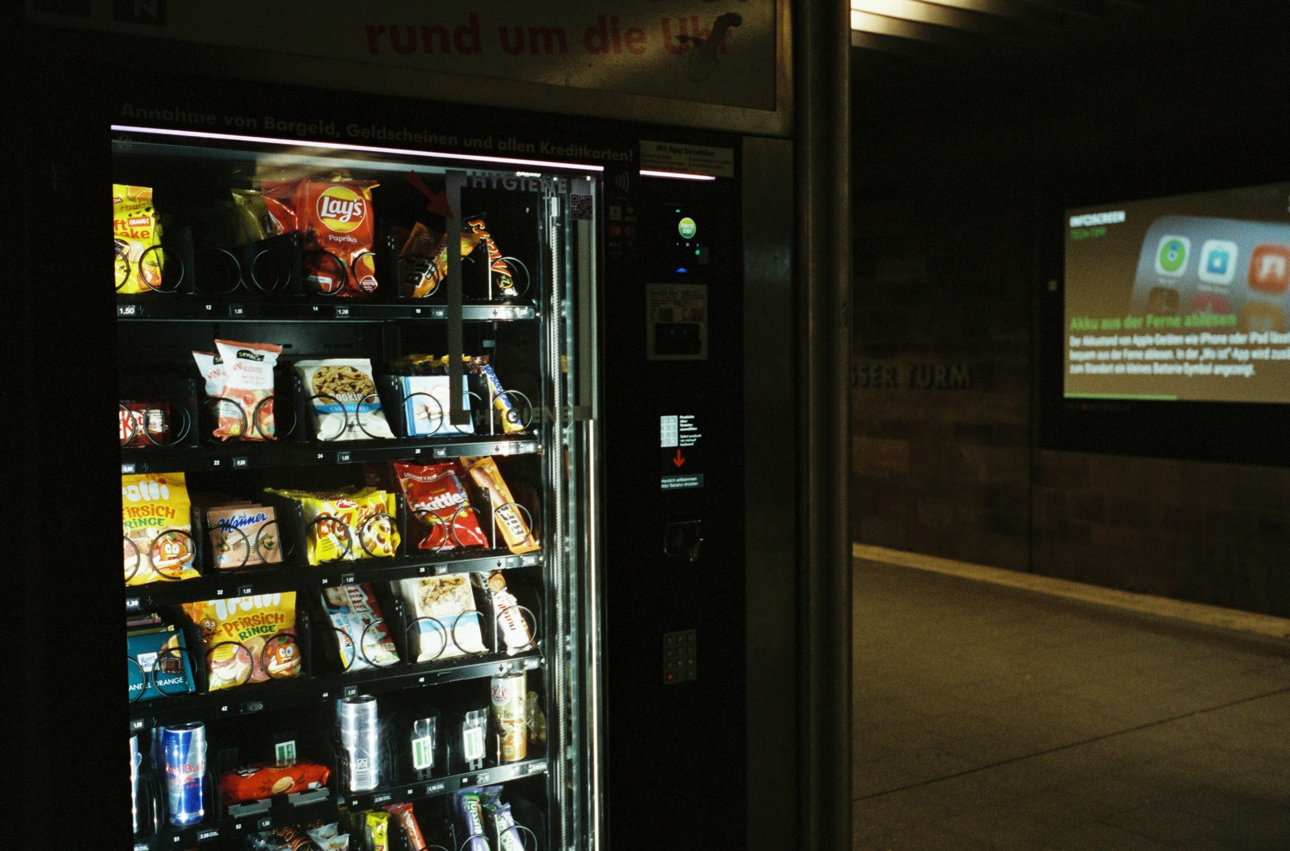 How Does A Vending Machine Work