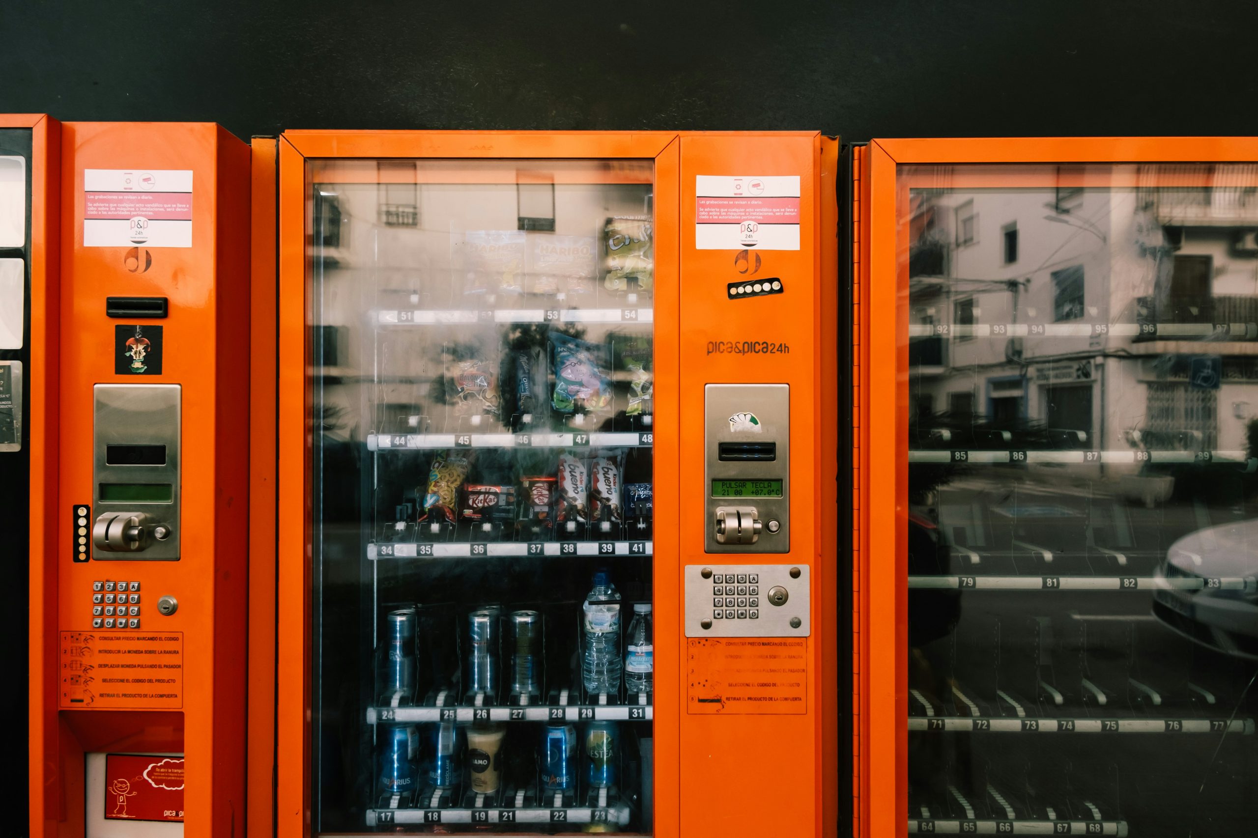 On Buying Vending Machines Wholesale